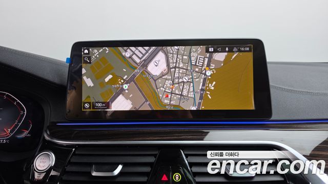BMW 5 Series (G30) 520i Luxury 2021 — фото 13