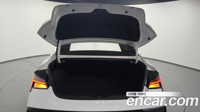 Hyundai Avante (CN7) 1.6 Inspiration 2024 — фото 20