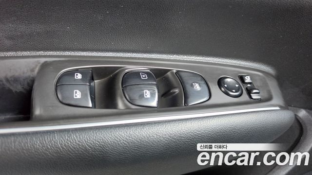 Renault Korea QM6 2.0 LPe RE 2WD 2020 — фото 28