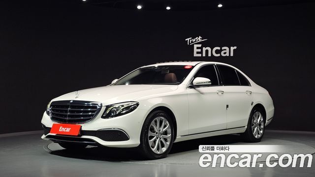 Mercedes-Benz E-Class (W213) E220d Exclusive 2017 — фото 1