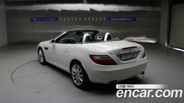 Mercedes-Benz SLK-Class 200 Blue Efficiency R172 2013 — фото 23