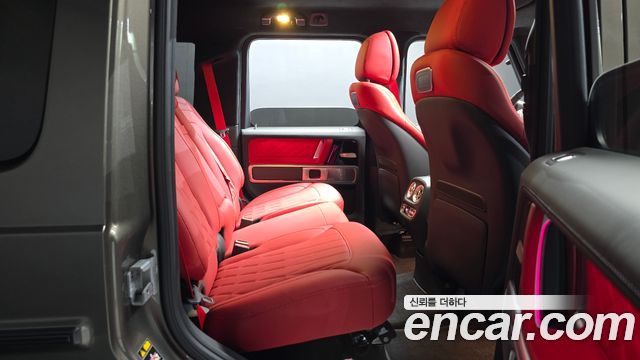 Mercedes-Benz G-Class (W463b) AMG G63 Manufaktur 2024 — фото 12