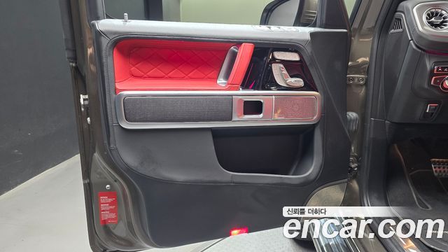 Mercedes-Benz G-Class (W463b) AMG G63 Manufaktur 2024 — фото 24