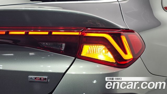 Kia K5 (III) 1.6 Turbo Prestige 2020 — фото 29
