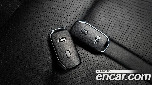 Kia K5 (III) 1.6 Turbo Prestige 2020 — фото 40