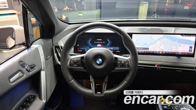 BMW iX xDrive45 M Sport 2026 — фото 12