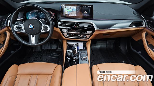 BMW 5 Series (G30) 520i M Sport 2023 — фото 7