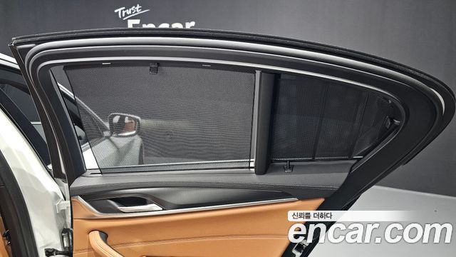 BMW 5 Series (G30) 520i M Sport 2023 — фото 30
