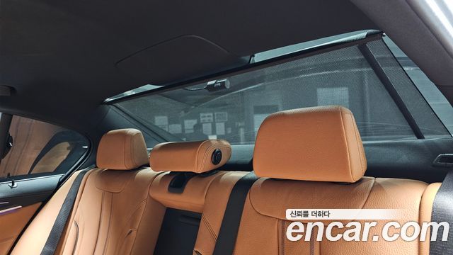 BMW 5 Series (G30) 520i M Sport 2023 — фото 31