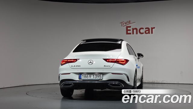Mercedes-Benz CLA-Class (C118) CLA250 4MATIC 2023 — фото 4