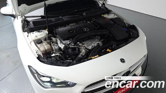 Mercedes-Benz CLA-Class (C118) CLA250 4MATIC 2023 — фото 6