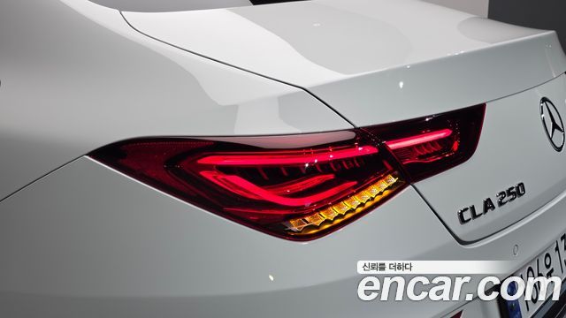 Mercedes-Benz CLA-Class (C118) CLA250 4MATIC 2023 — фото 23
