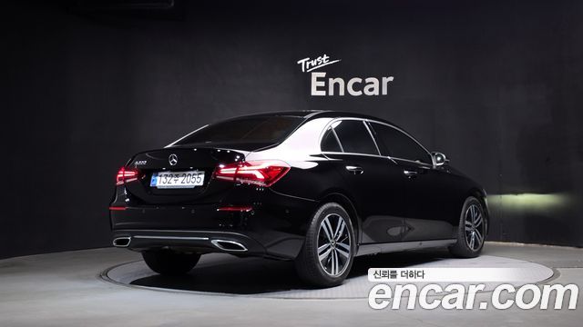 Mercedes-Benz A-Class (W177) A220 Sedan 2022 — фото 2