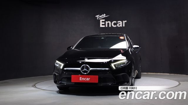Mercedes-Benz A-Class (W177) A220 Sedan 2022 — фото 3