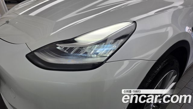 Tesla Model Y Standard Range RWD 2021 — фото 22
