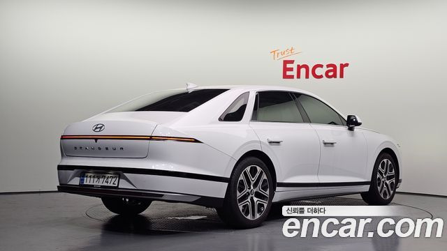 Hyundai Grandeur (GN7) 2,5 Gasoline 2WD Premium 2023 — фото 2
