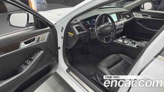 Genesis G80 3.3 GDI AWD Premium Luxury 2017 — фото 10