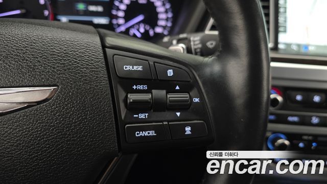 Genesis G80 3.3 GDI AWD Premium Luxury 2017 — фото 33