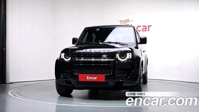 Land Rover Defender (L663) 110 P300 X-Dynamic SE 2025 — фото 3