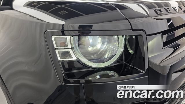 Land Rover Defender (L663) 110 P300 X-Dynamic SE 2025 — фото 22