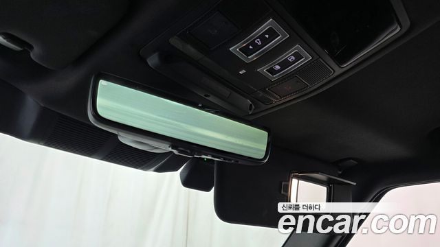 Land Rover Defender (L663) 110 P300 X-Dynamic SE 2025 — фото 32