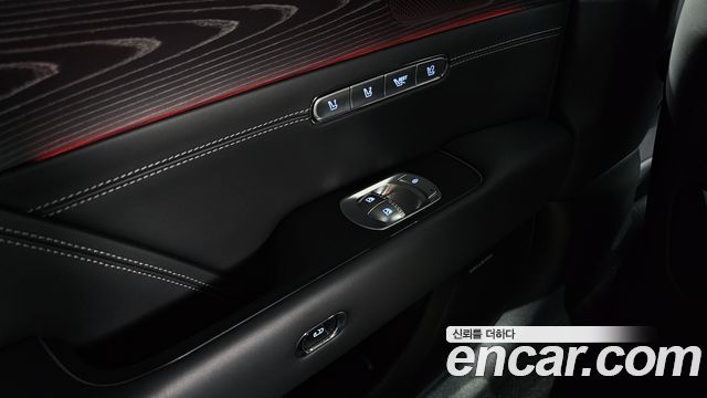 Genesis G90 (RS4) Gasoline 3.5 Turbo AWD 2022 — фото 18