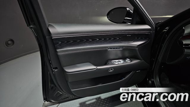 Genesis G90 (RS4) Gasoline 3.5 Turbo AWD 2022 — фото 24