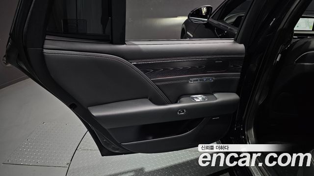 Genesis G90 (RS4) Gasoline 3.5 Turbo AWD 2022 — фото 25
