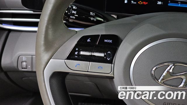 Hyundai Avante (CN7) 1.6 Inspiration 2023 — фото 15