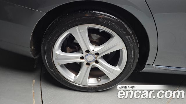 Mercedes-Benz E-Class (W213) E200 Avantgarde 2017 — фото 5
