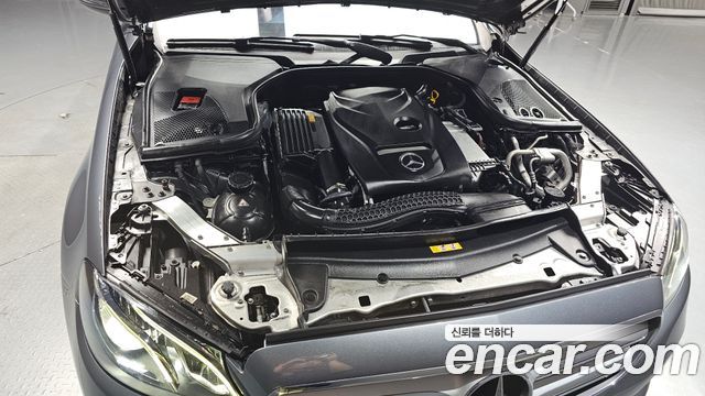 Mercedes-Benz E-Class (W213) E200 Avantgarde 2017 — фото 6