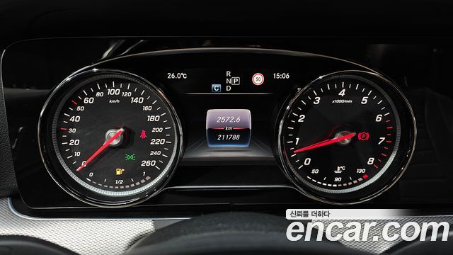 Mercedes-Benz E-Class (W213) E200 Avantgarde 2017 — фото 8