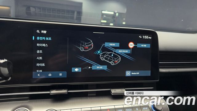 Hyundai Kona (SX2) Gasoline 1.6 Turbo 2WD Premium 2023 — фото 17