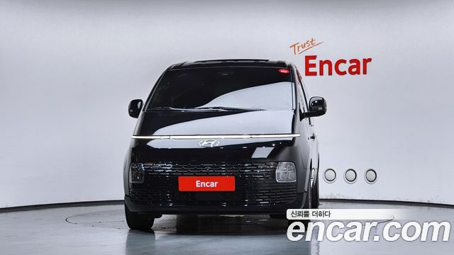 Hyundai Staria L3.5 Tourer 9-Seater Modern 2023 — фото 3