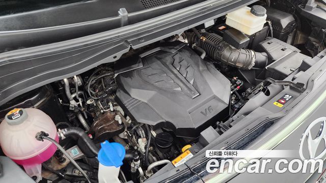 Hyundai Staria L3.5 Tourer 9-Seater Modern 2023 — фото 6