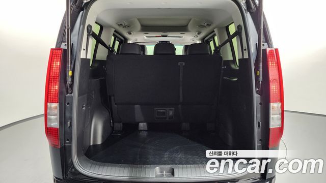 Hyundai Staria L3.5 Tourer 9-Seater Modern 2023 — фото 20