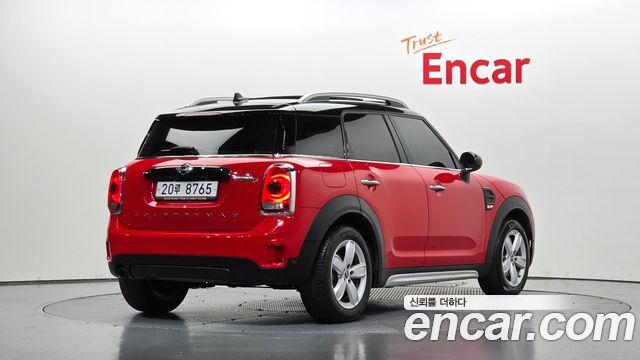 MINI Cooper D Countryman Standard 2nd 2018 — фото 2