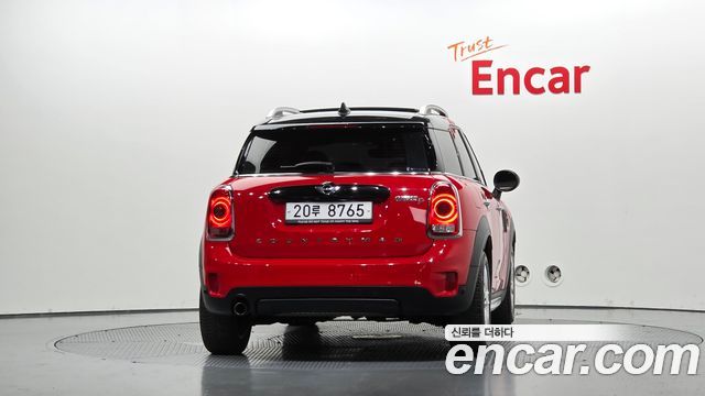 MINI Cooper D Countryman Standard 2nd 2018 — фото 4