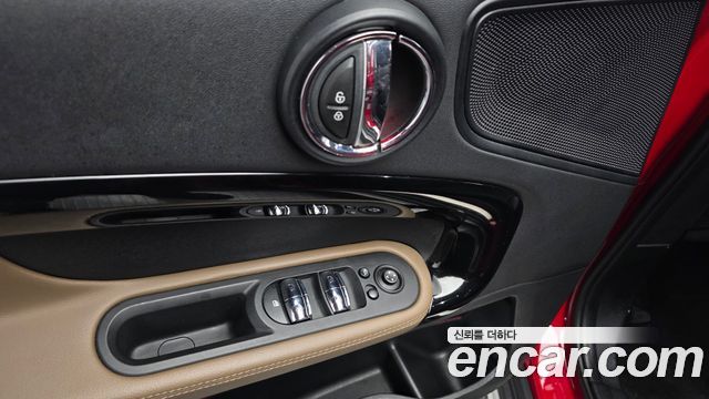 MINI Cooper D Countryman Standard 2nd 2018 — фото 30