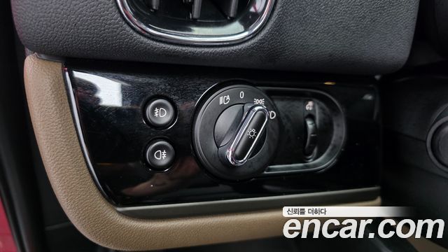 MINI Cooper D Countryman Standard 2nd 2018 — фото 31