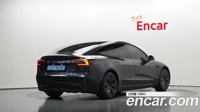 Tesla Model 3 Long Range AWD 2024 — фото 2
