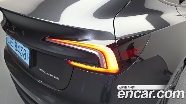 Tesla Model 3 Long Range AWD 2024 — фото 23