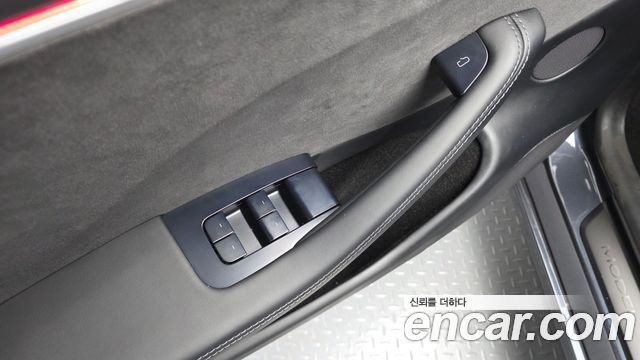 Tesla Model 3 Long Range AWD 2024 — фото 28
