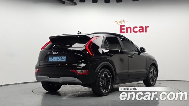 Kia Niro EV Air 2024 — фото 2