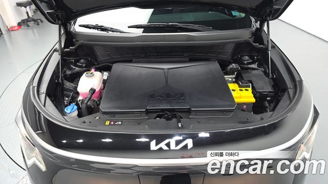 Kia Niro EV Air 2024 — фото 6