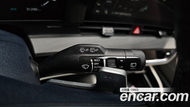 Kia Sportage Hybrid (V) Signature 2WD 2022 — фото 32