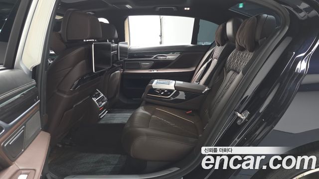 BMW 7 Series (G11) 730Ld xDrive M Sport 2018 — фото 12