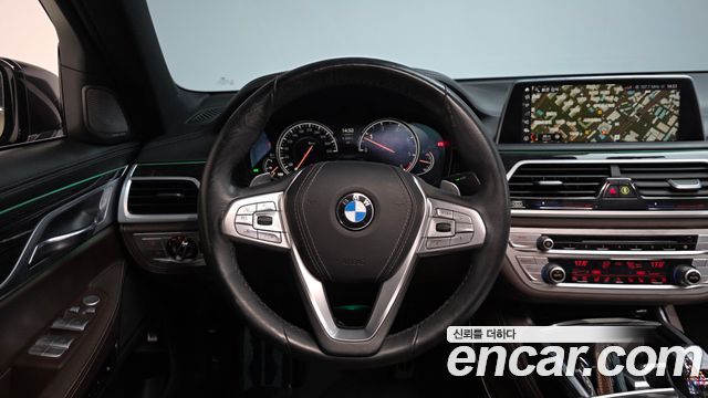 BMW 7 Series (G11) 730Ld xDrive M Sport 2018 — фото 13