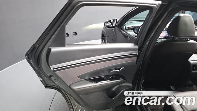 Hyundai Tucson Hybrid (NX4) Inspiration 2WD 2021 — фото 25