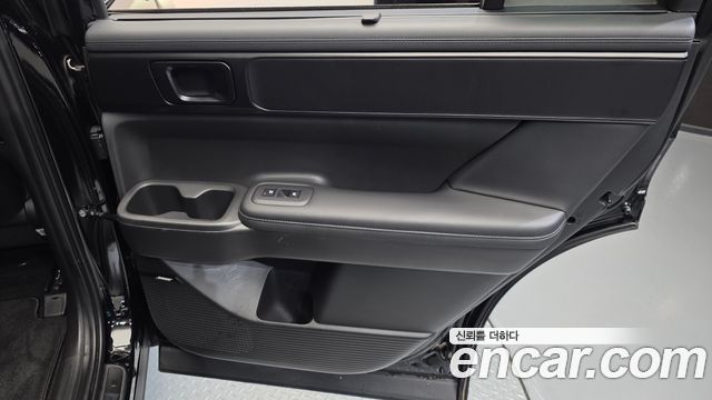 Hyundai Santa Fe (MX5) HEV 1.6 4WD Calligraphy 2024 — фото 25
